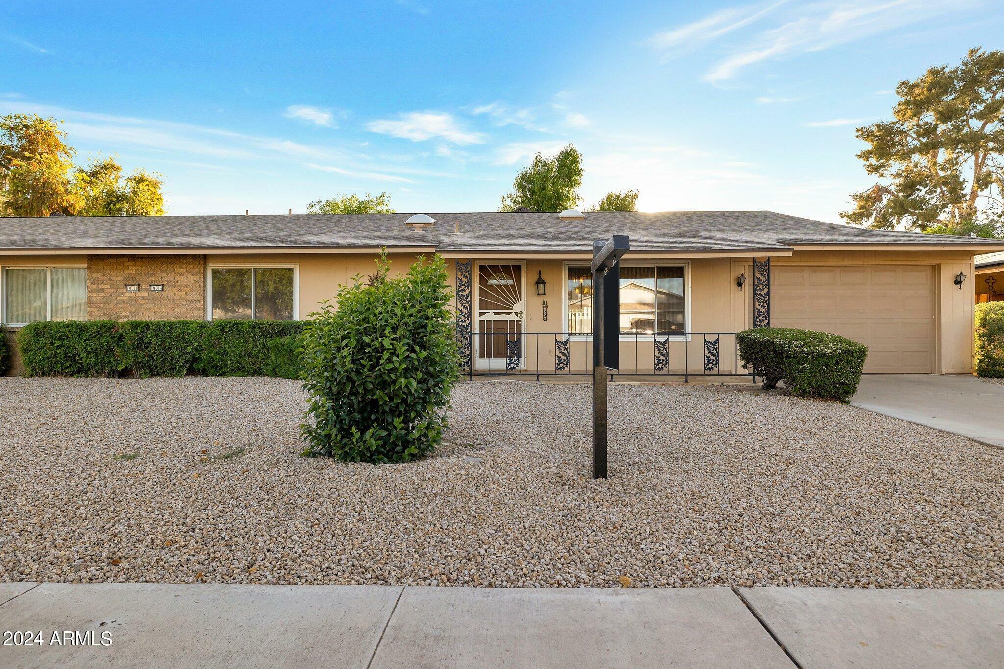 Property Photo:  19014 N Lakeforest Drive  AZ 85373 