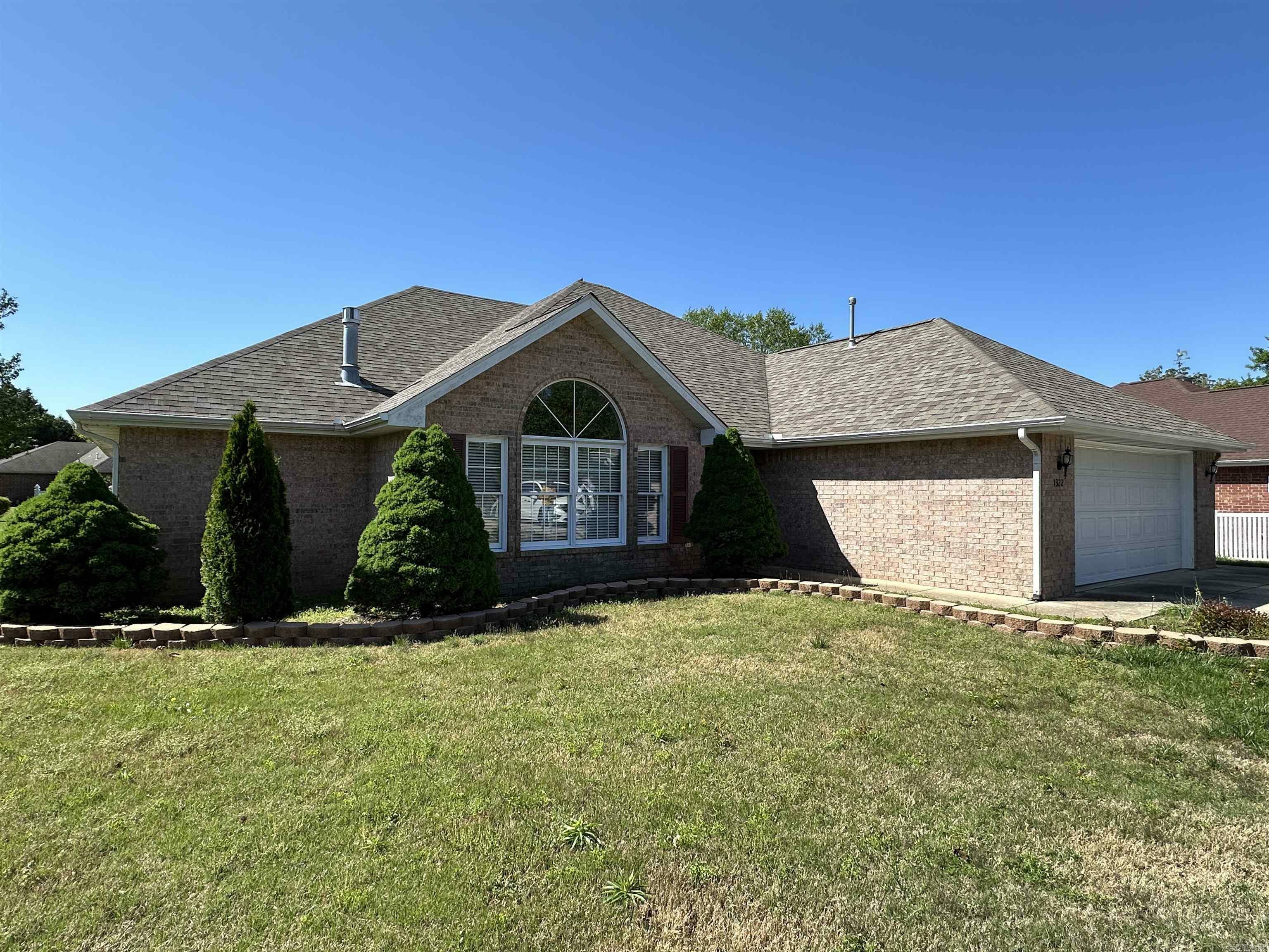 Property Photo:  1322 Cottonwood Court  AR 72653 