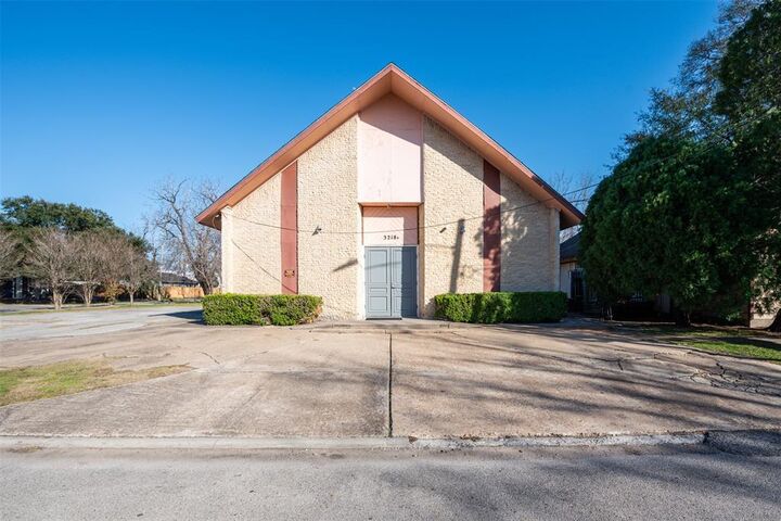 3218 Robertson Street A  Houston TX 77009 photo