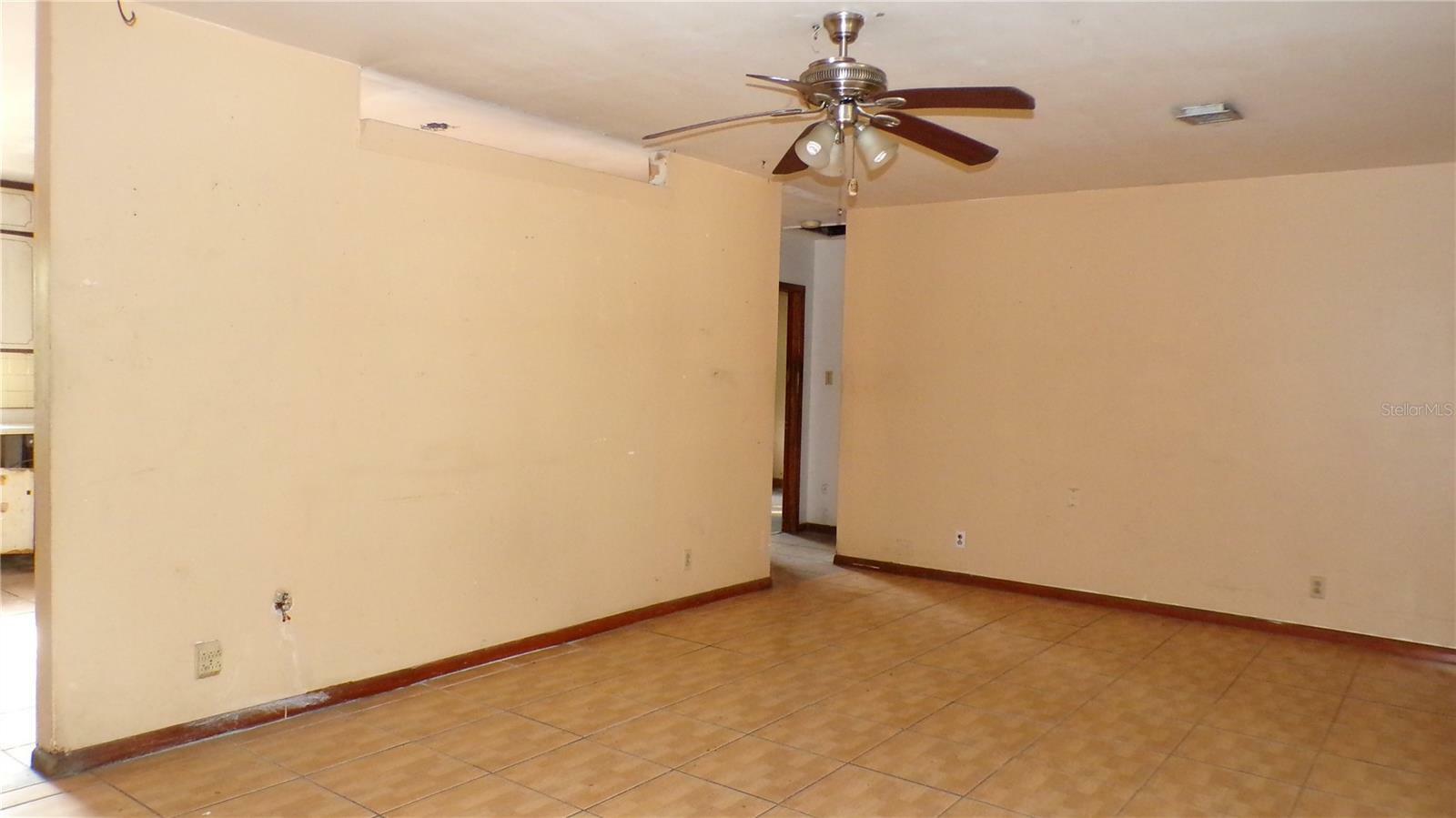 Property Photo:  8912 N 39th Street  FL 33604 