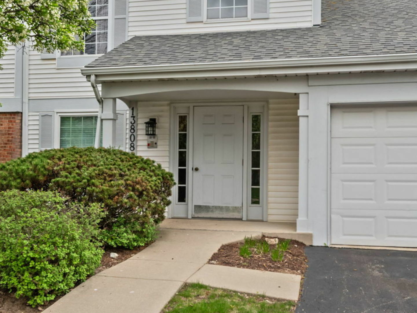 Property Photo:  13808 S Balsam Lane D  IL 60544 