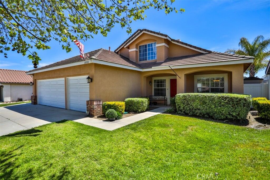 Property Photo: 32720 Ontario Way CA 92530