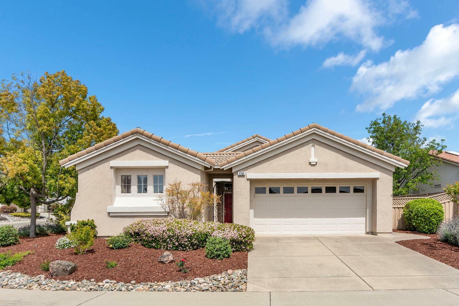 Property Photo:  1700 Starview Lane  CA 95648 