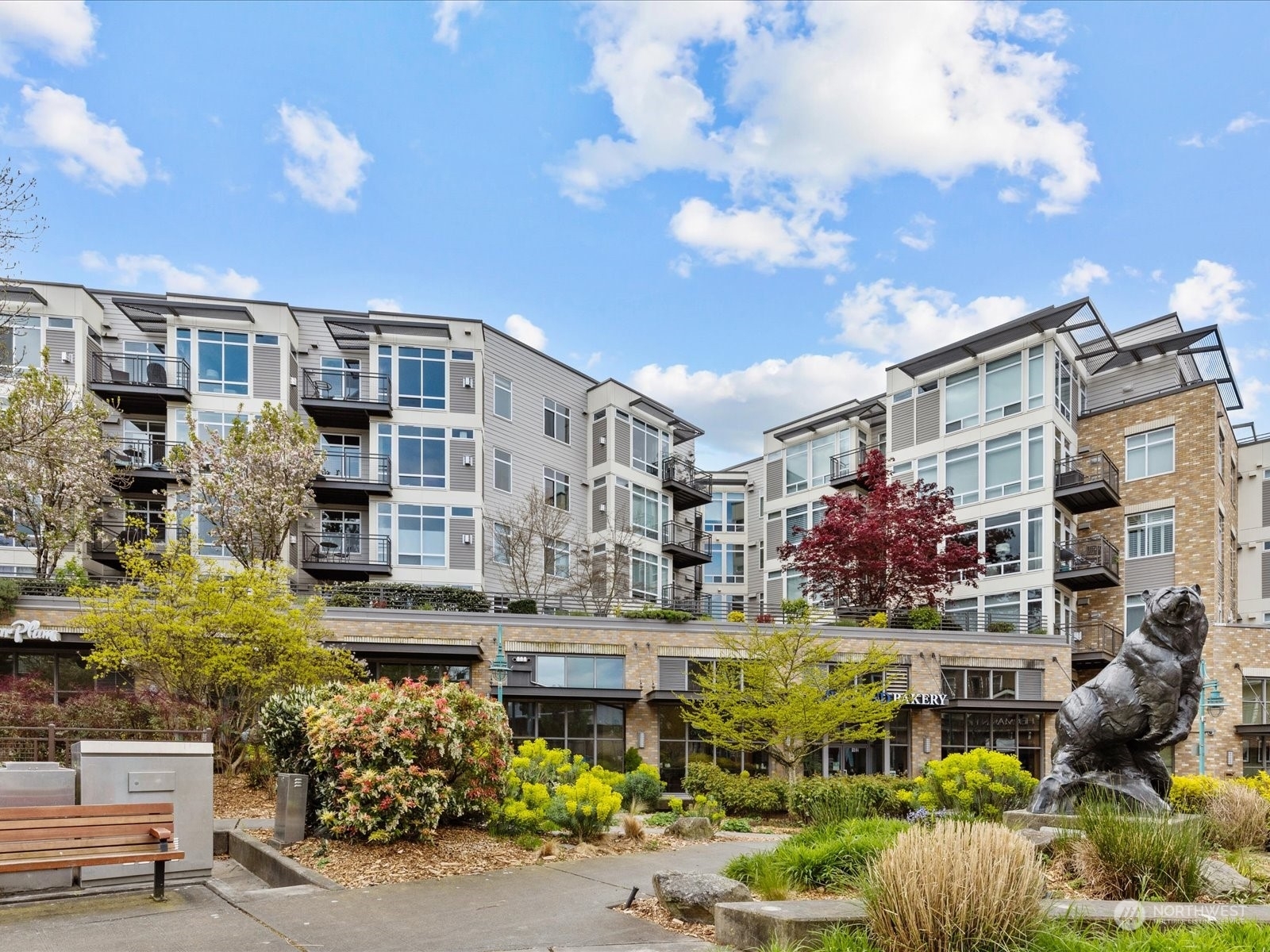 Property Photo:  211 Kirkland Avenue 309  WA 98033 