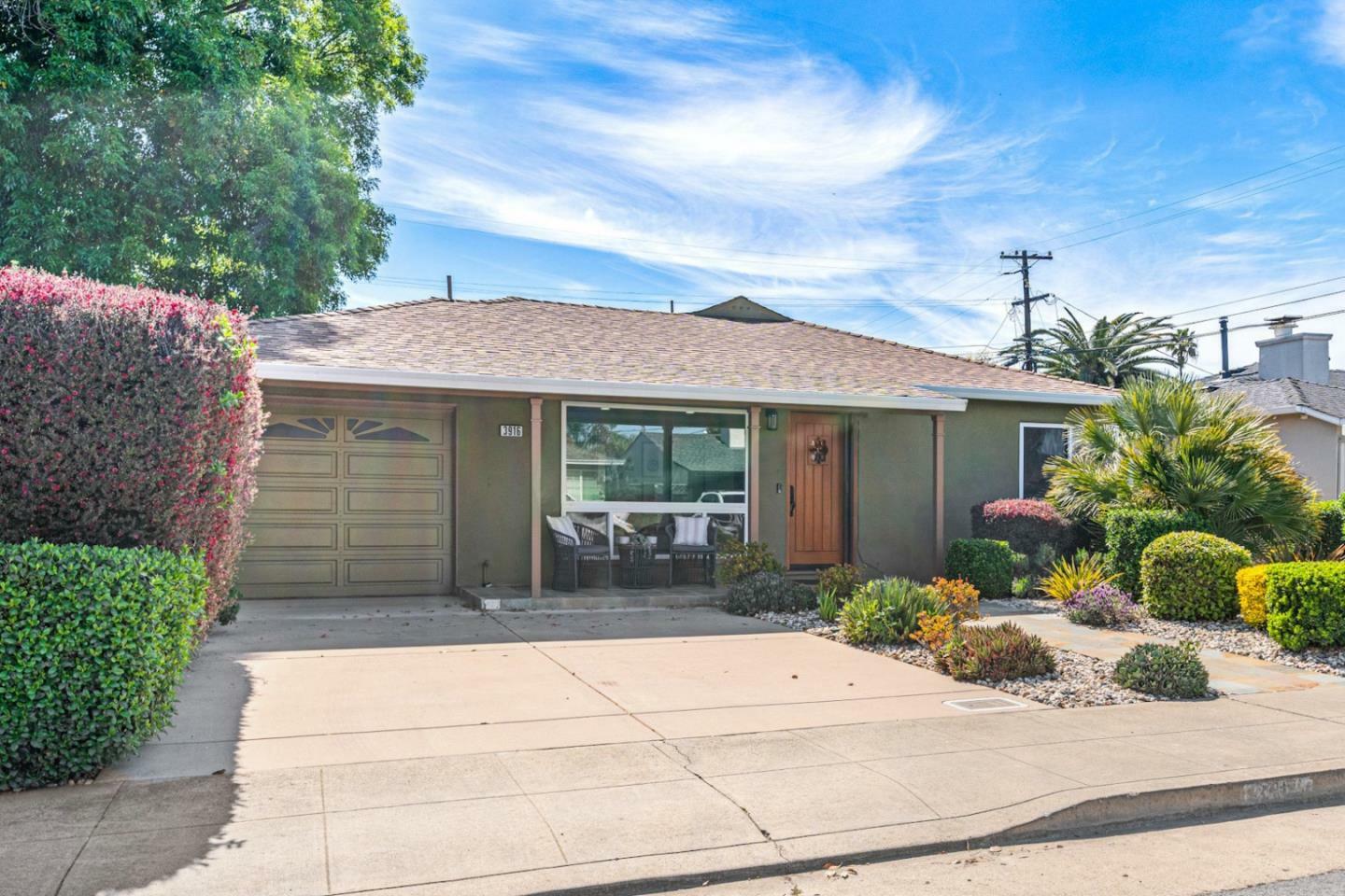 Property Photo:  3916 Regan Drive  CA 94403 