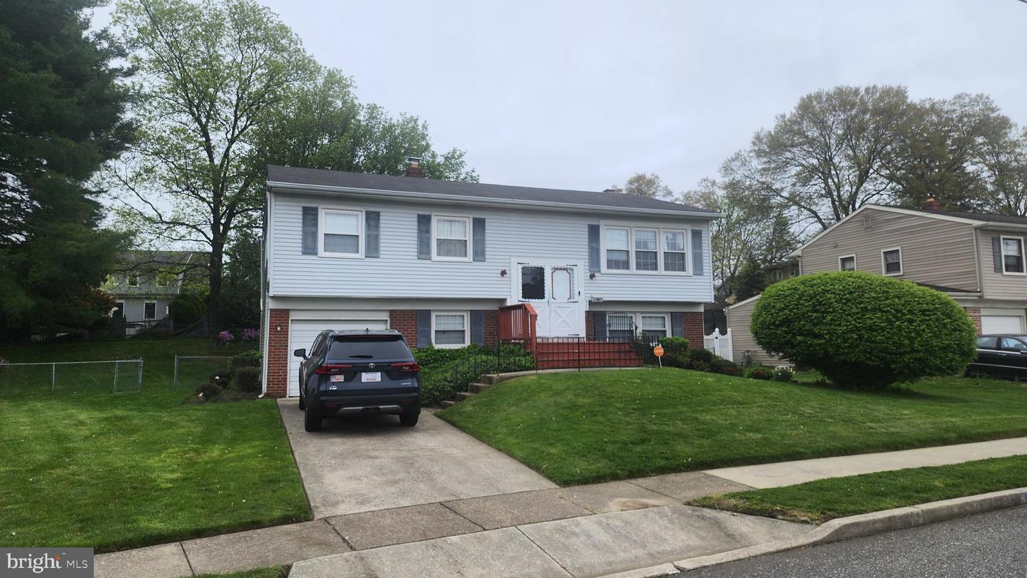 Property Photo: 800 Lawnton Avenue NJ 08096