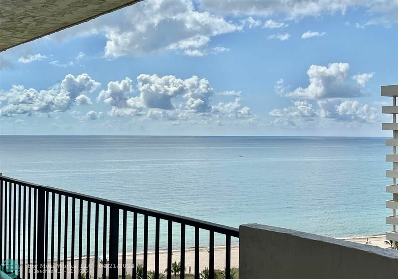 Property Photo:  5000 N Ocean Bl 1401  FL 33308 