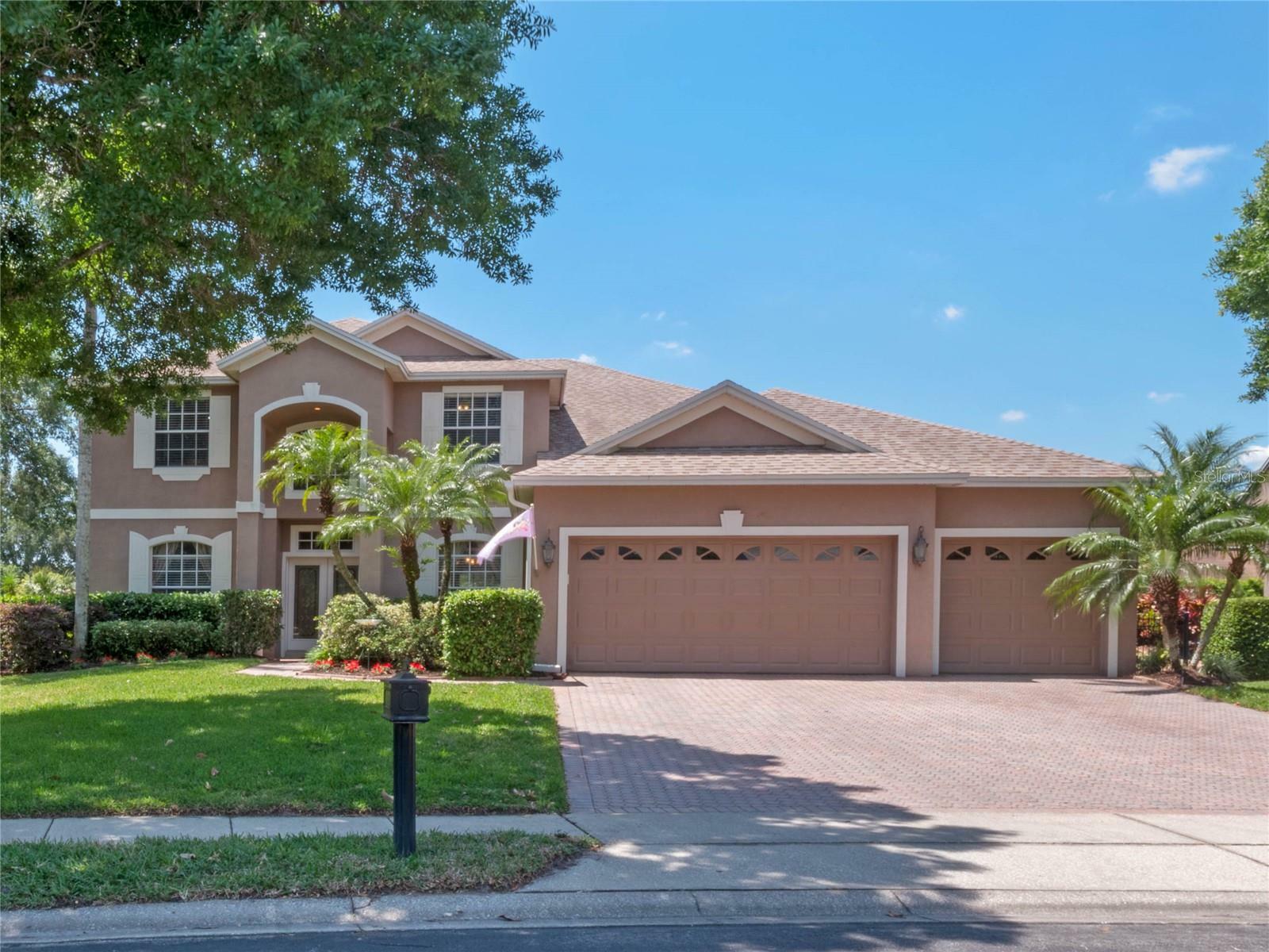 Property Photo:  1124 Citrus Oaks Run  FL 32708 