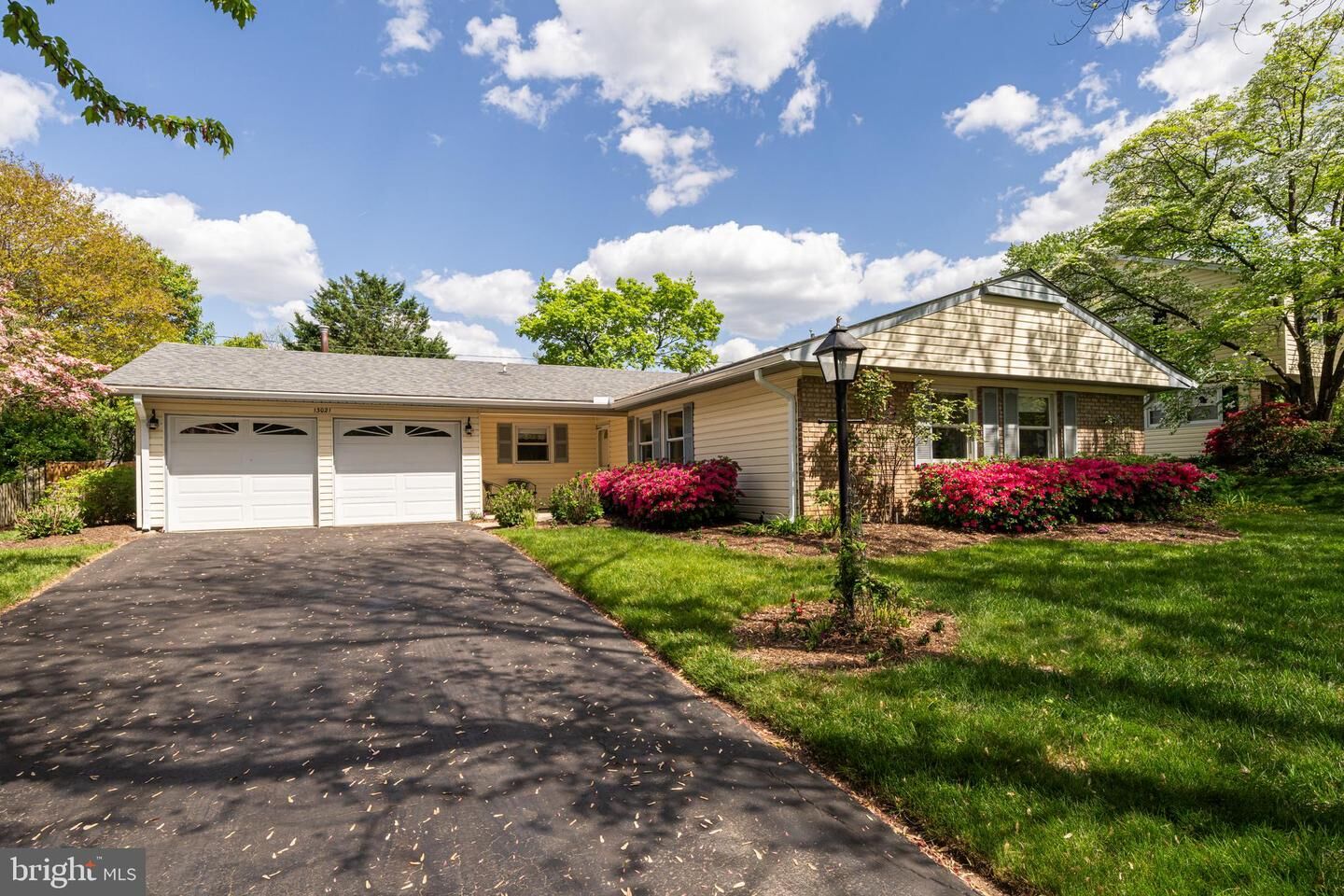 Property Photo: 13021 Maple View Lane VA 22033