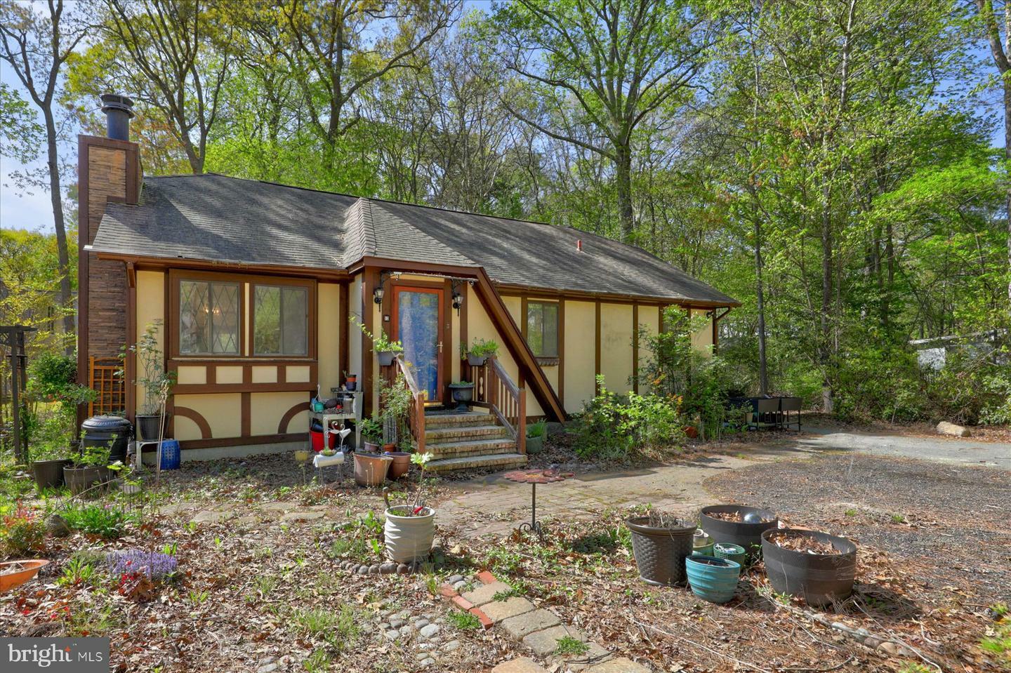 Property Photo: 32 Royal Oaks Drive MD 21811