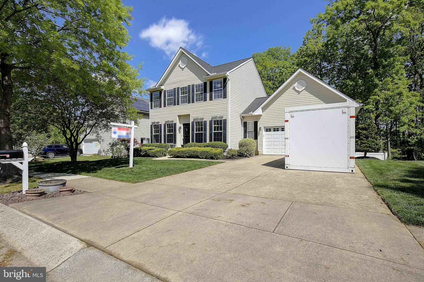 Property Photo: 496 Pitt Court MD 21113