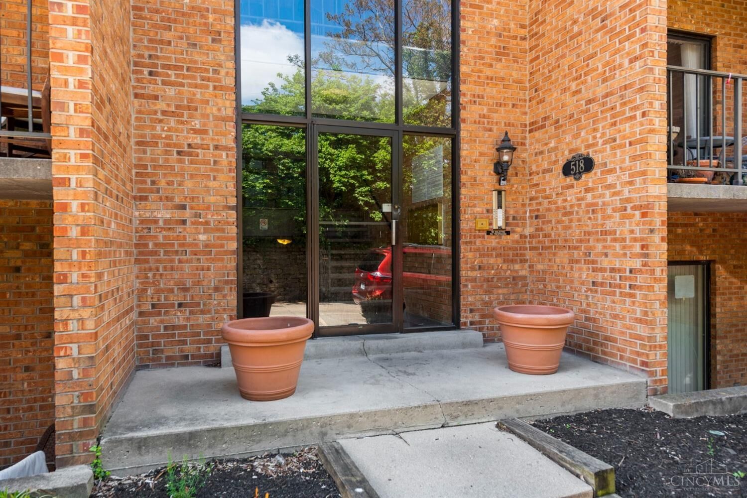 Property Photo: 518 Riddle Road OH 45220