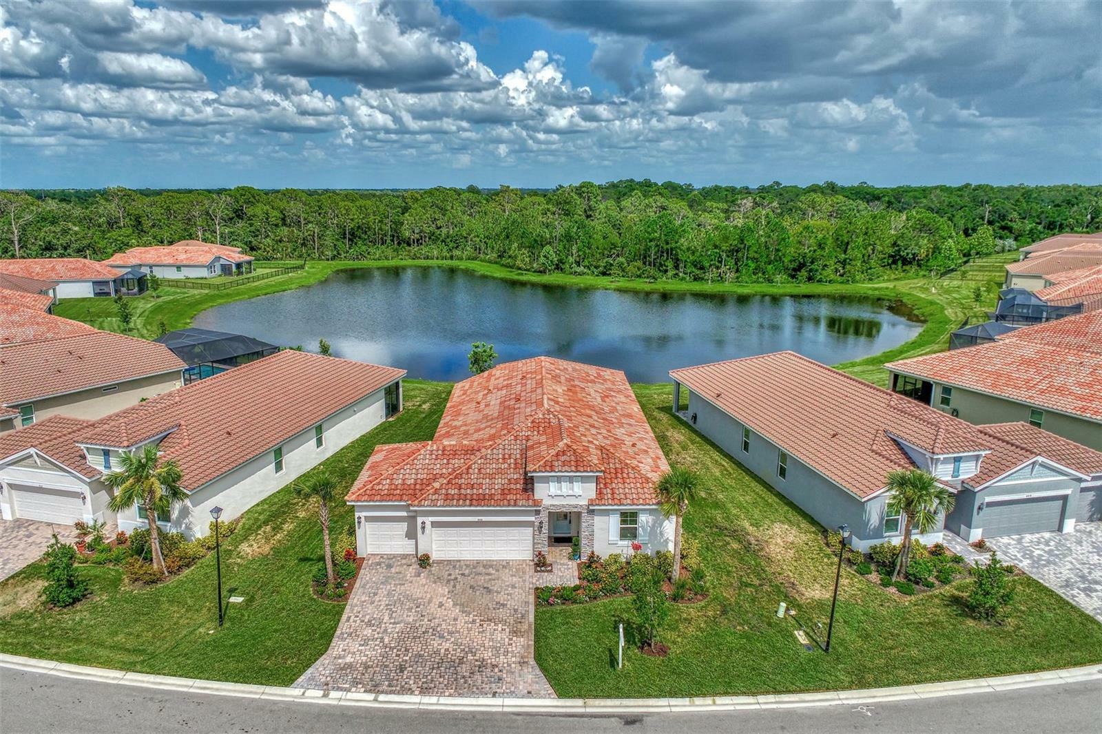 Property Photo: 448 Daylily Boulevard FL 34275