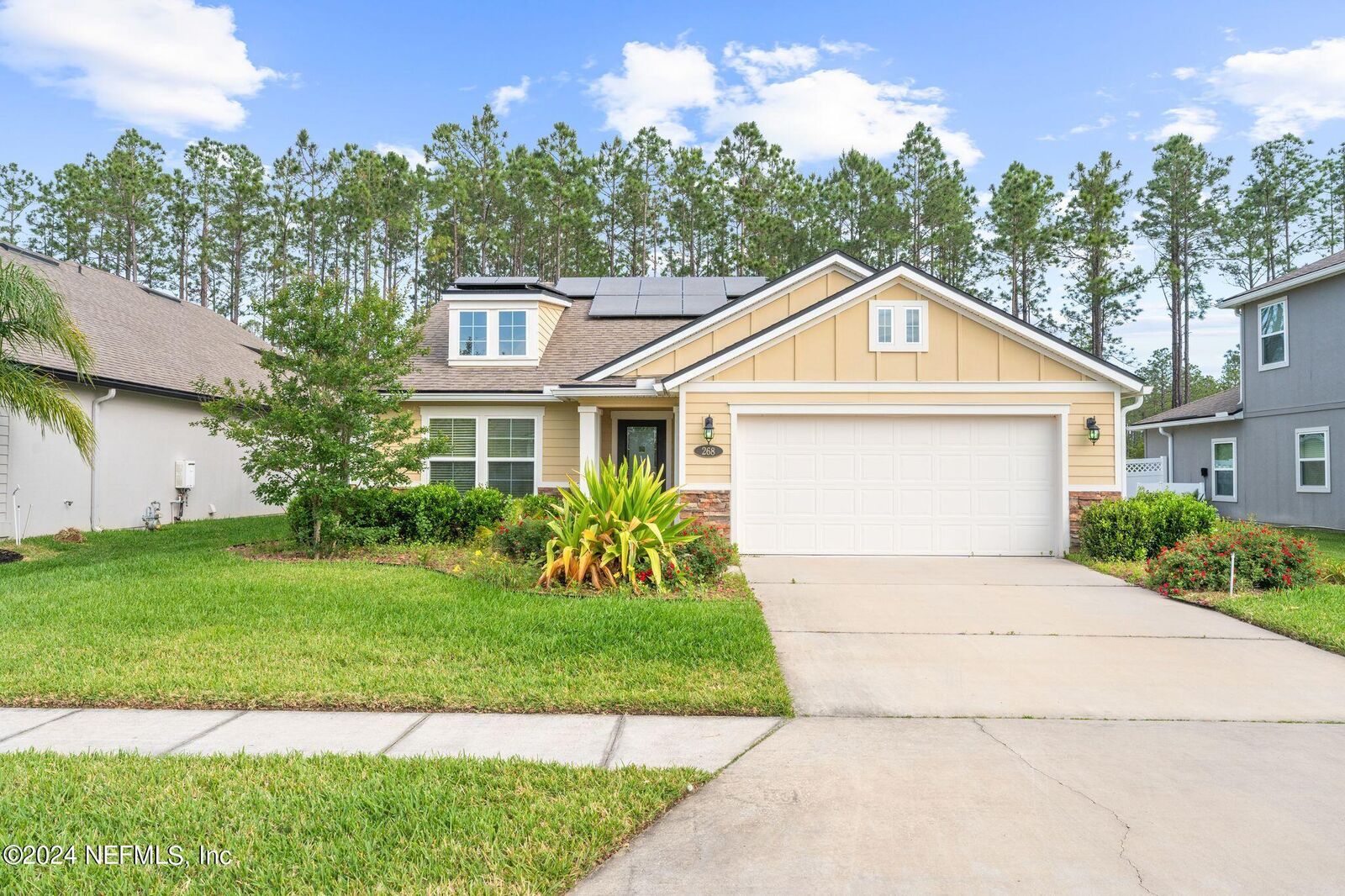 Property Photo: 268 Grampian Highlands Drive FL 32259