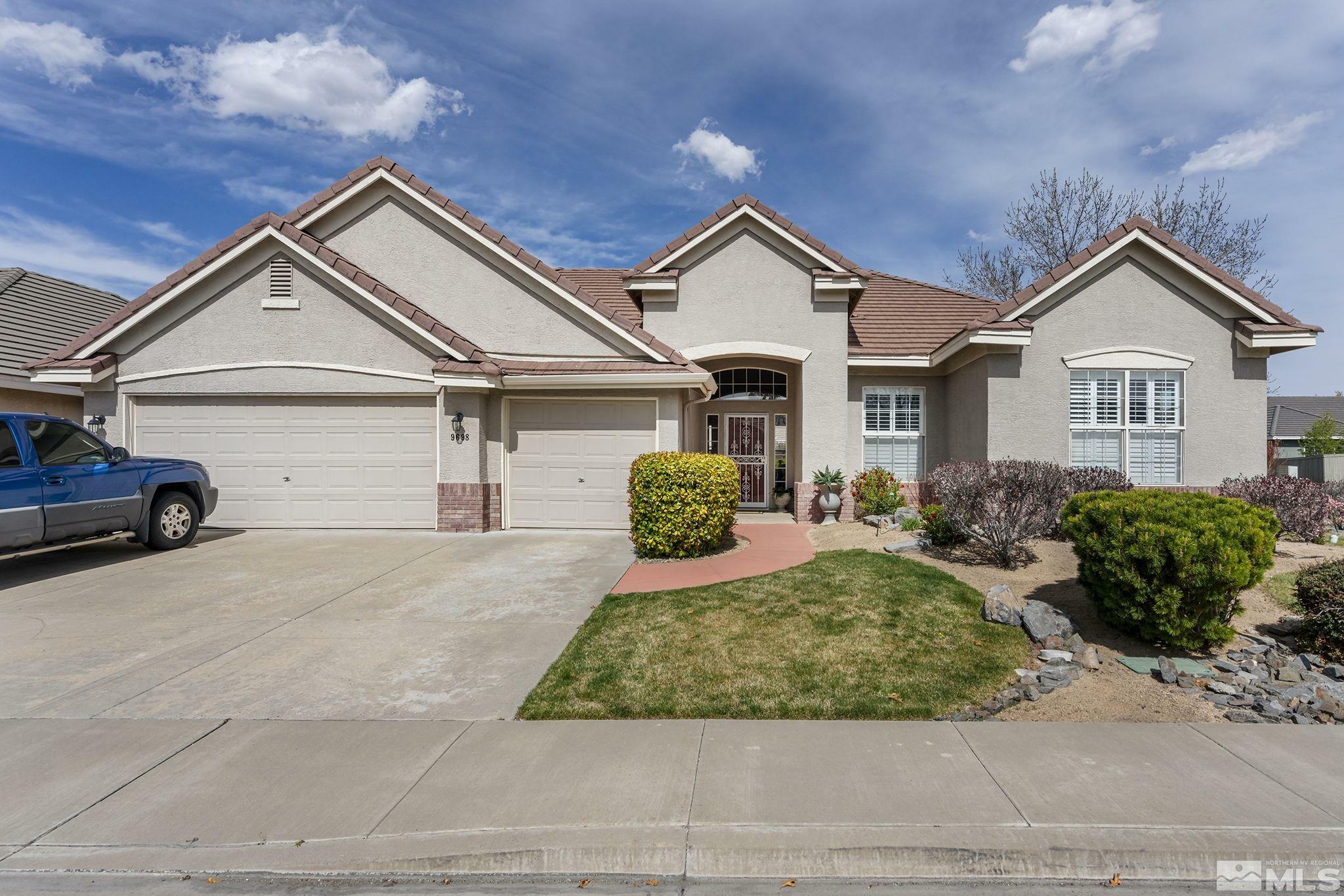 Property Photo: 9698 Rolling Rock Way NV 89521