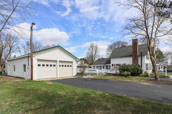 Property Photo:  4 Nivelle Street  NH 03301 