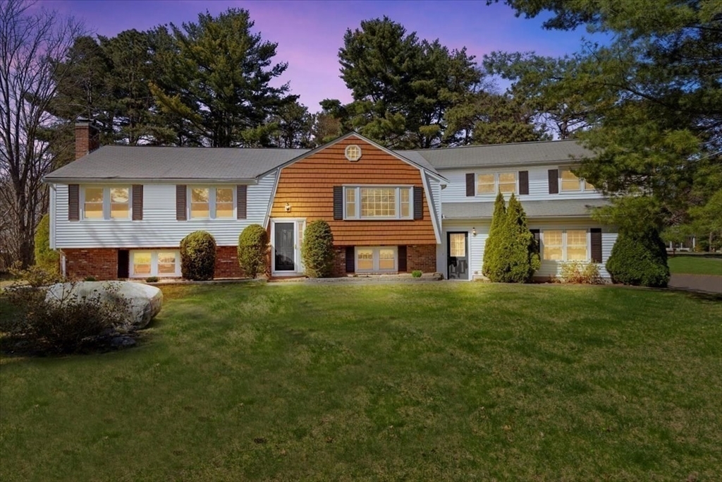 Property Photo:  8 Massasoit Circle  MA 02032 