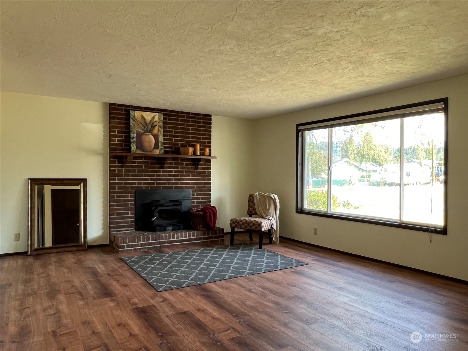 Property Photo: 408 W Hemlock Street WA 98382