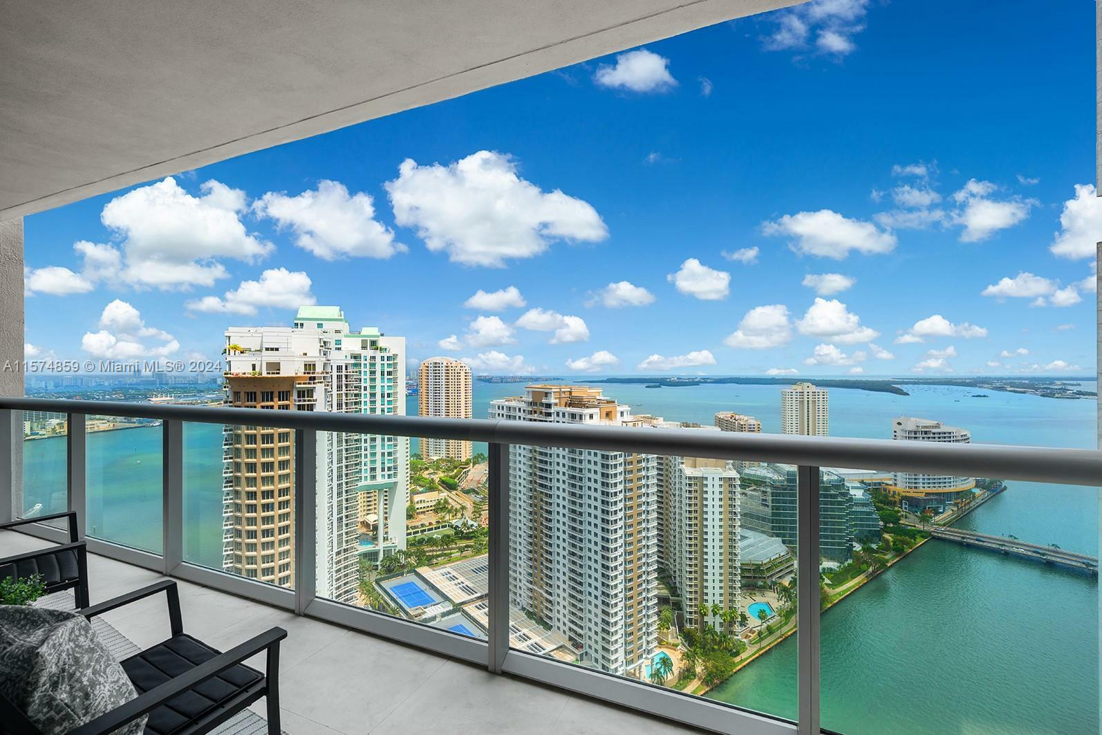 Property Photo:  475 Brickell Ave 3607  FL 33131 