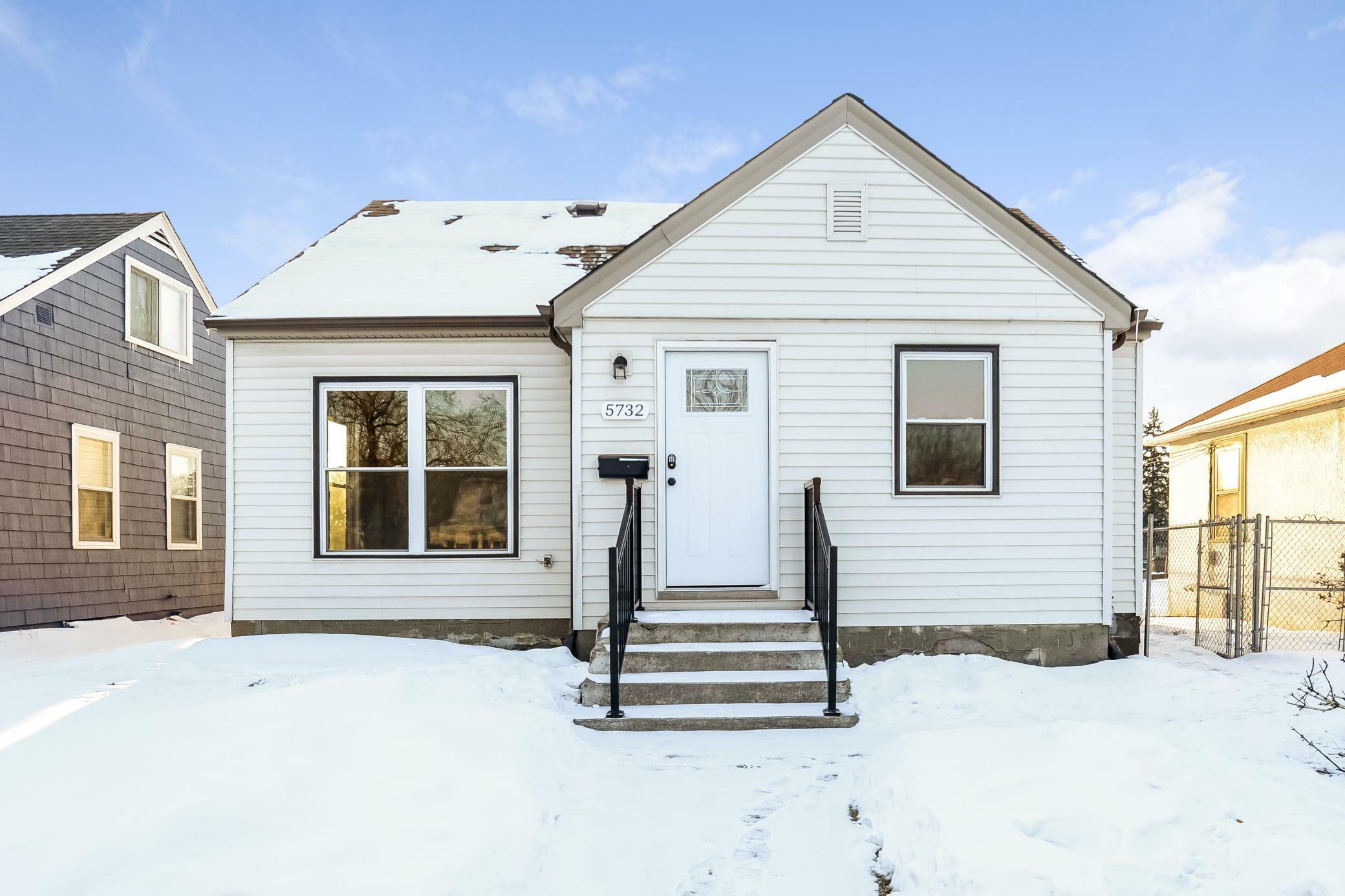 Property Photo:  5732 Longfellow Avenue  MN 55417 