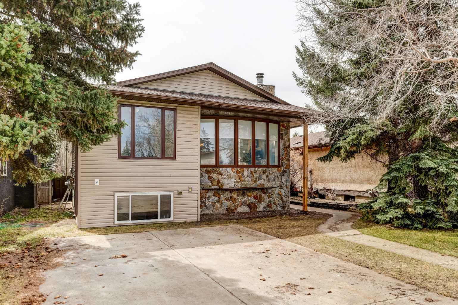 464 Big Springs Drive SE  Airdrie AB T4A 1A2 photo