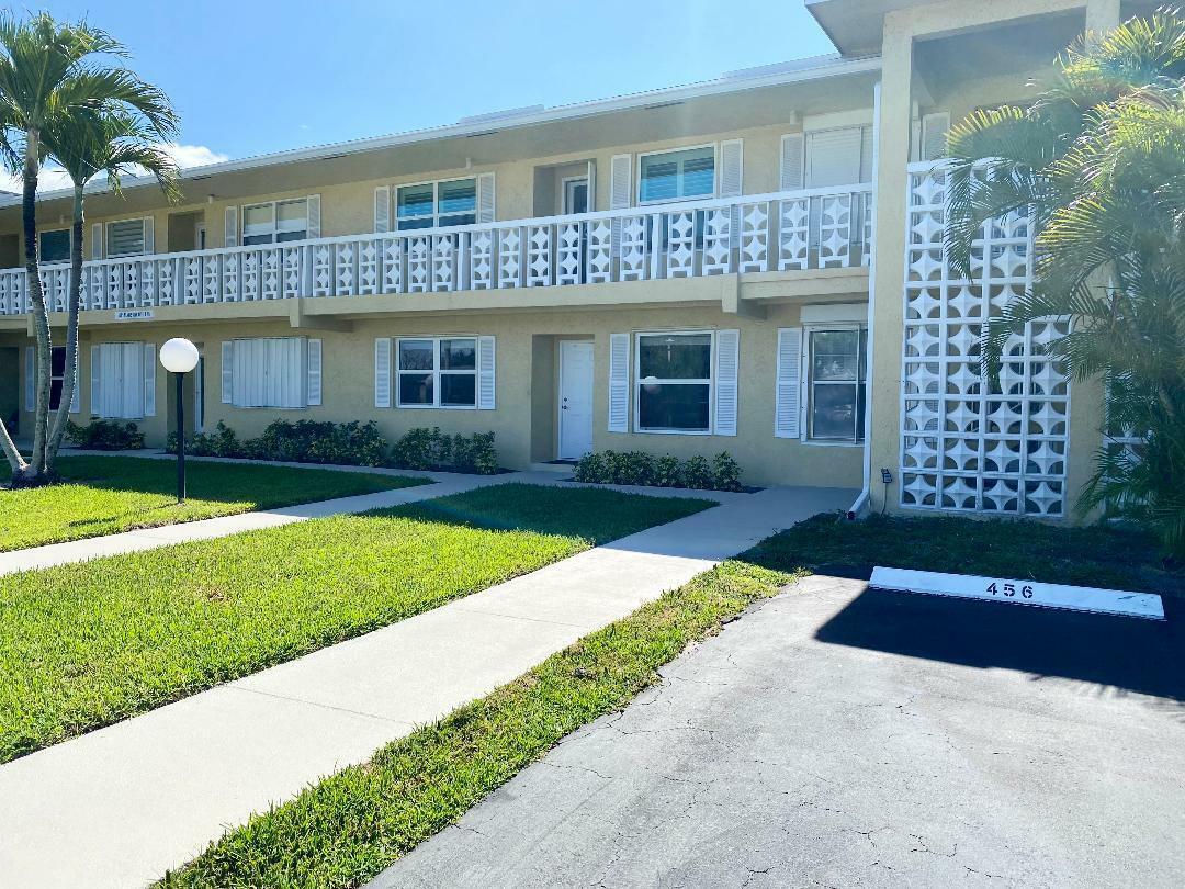 Property Photo:  1001 Flame Vine Avenue 103  FL 33445 