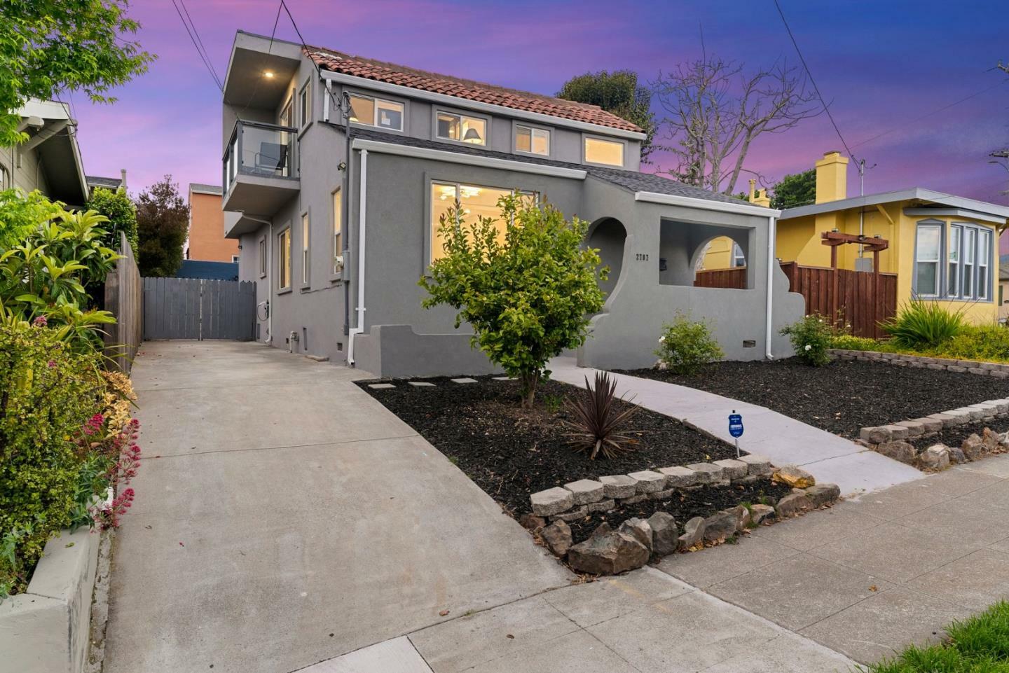 Property Photo:  2707 Monticello Avenue  CA 94619 