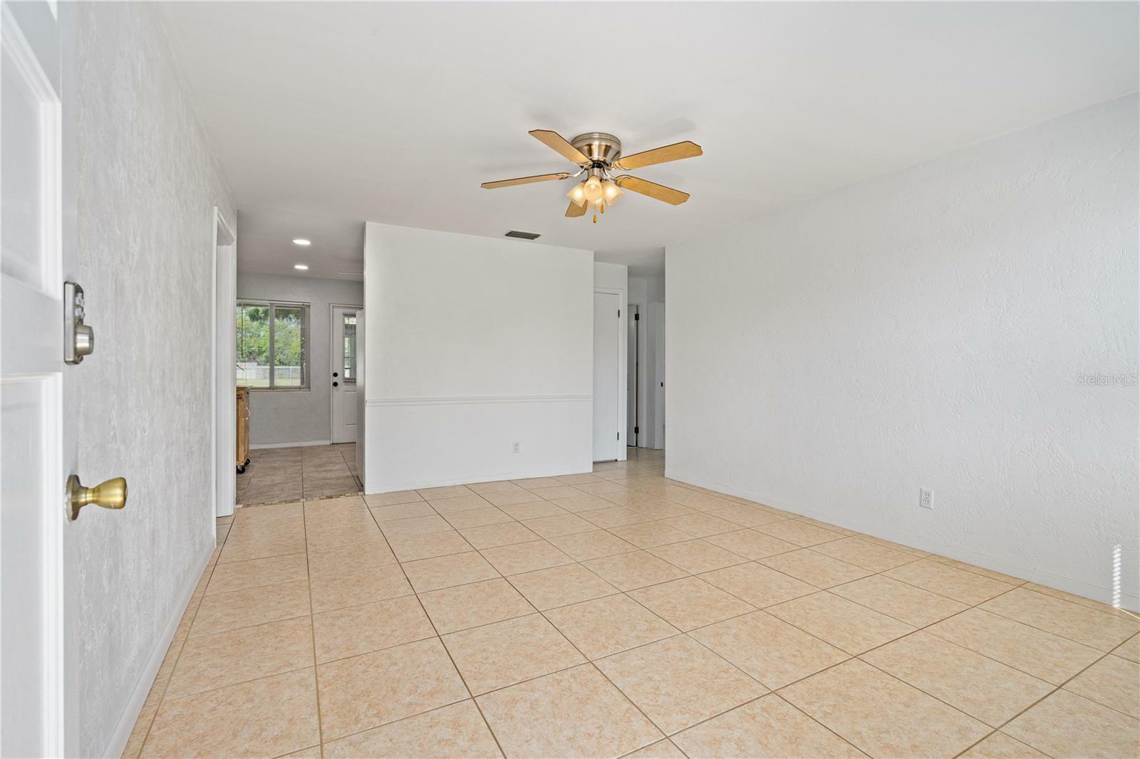 Property Photo:  1938 Papaya Drive  FL 32119 