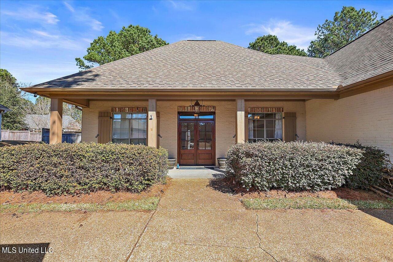 Property Photo:  132 Hartfield Drive  MS 39110 