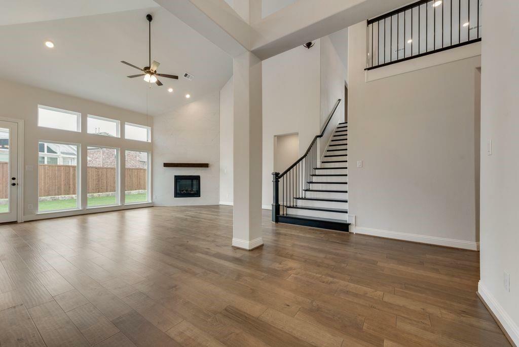Property Photo: 318 Dominion Drive TX 75098