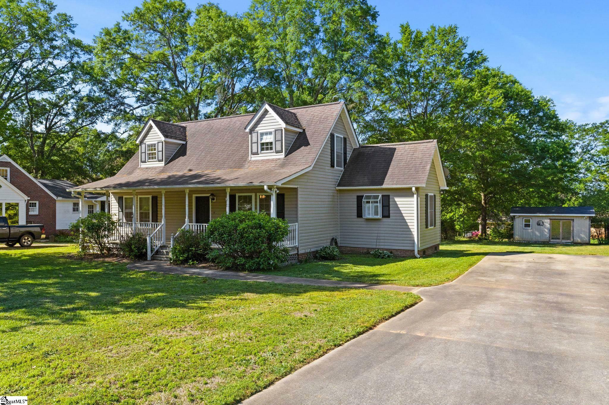 Property Photo:  231 Old Cedar Rock Road  SC 29640 