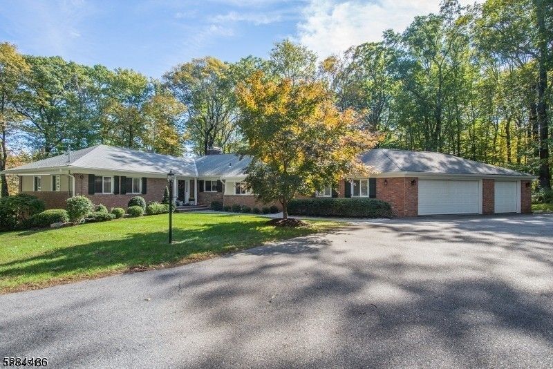 Property Photo:  2 North Rd  NJ 07405 