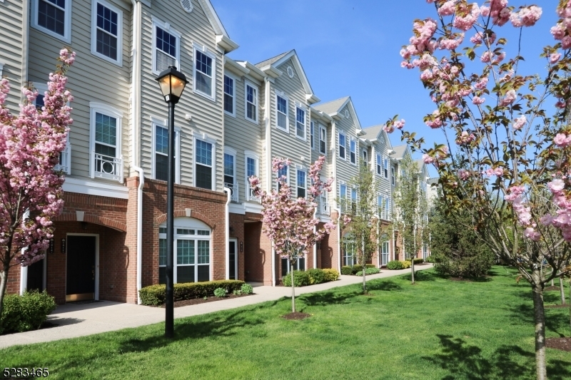 Property Photo: 1410 Hamilton St 1410 NJ 07109