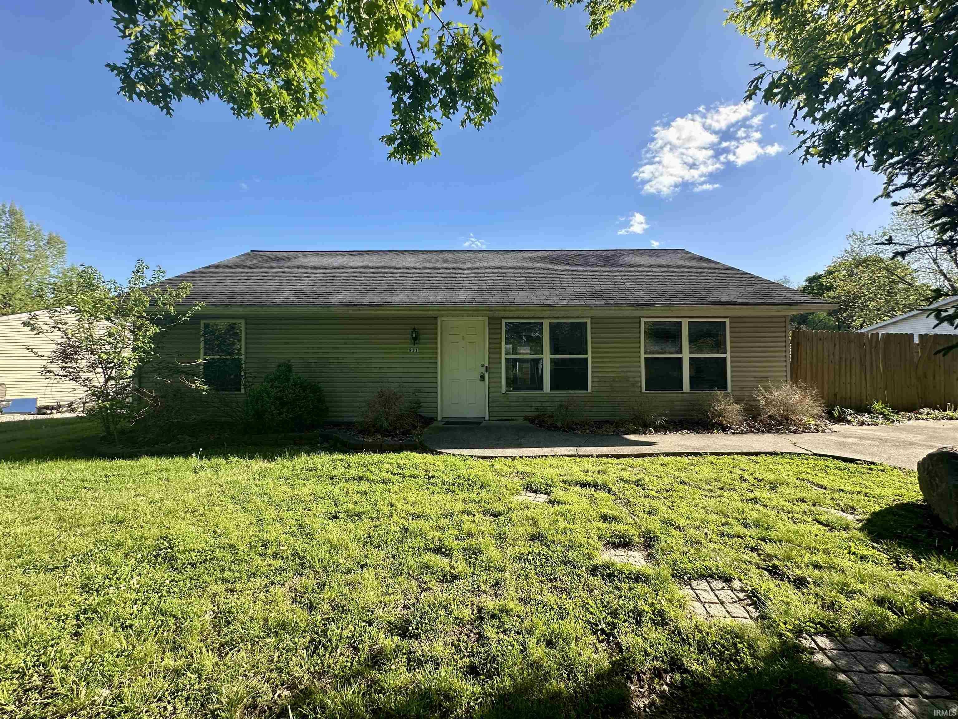 Property Photo:  911 W Rca Park Drive  IN 47403 