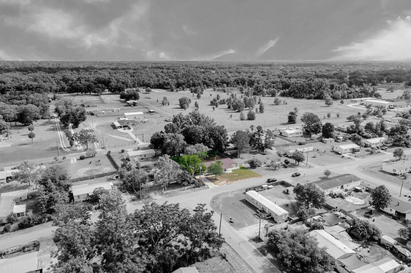 Property Photo: 5923 SE 140th Place FL 34491