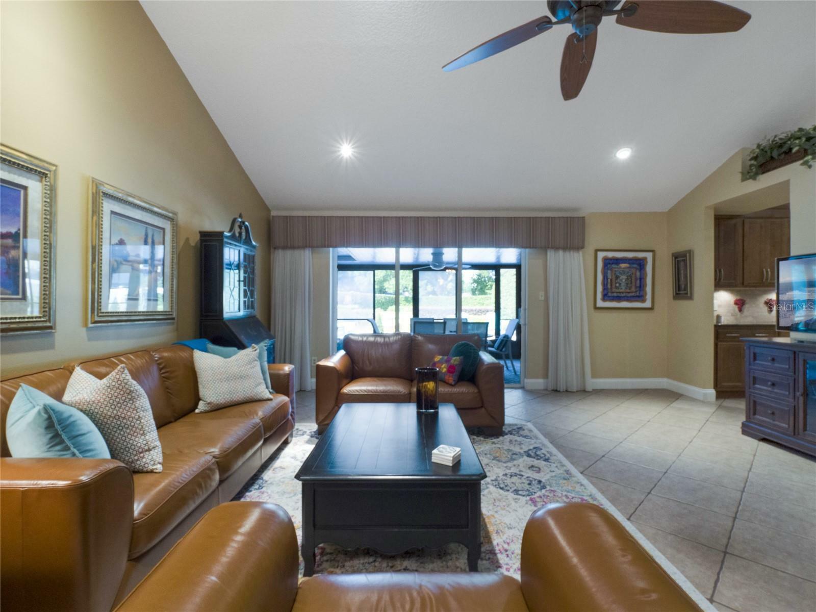 Property Photo:  553 Lakeshore Circle  FL 32746 