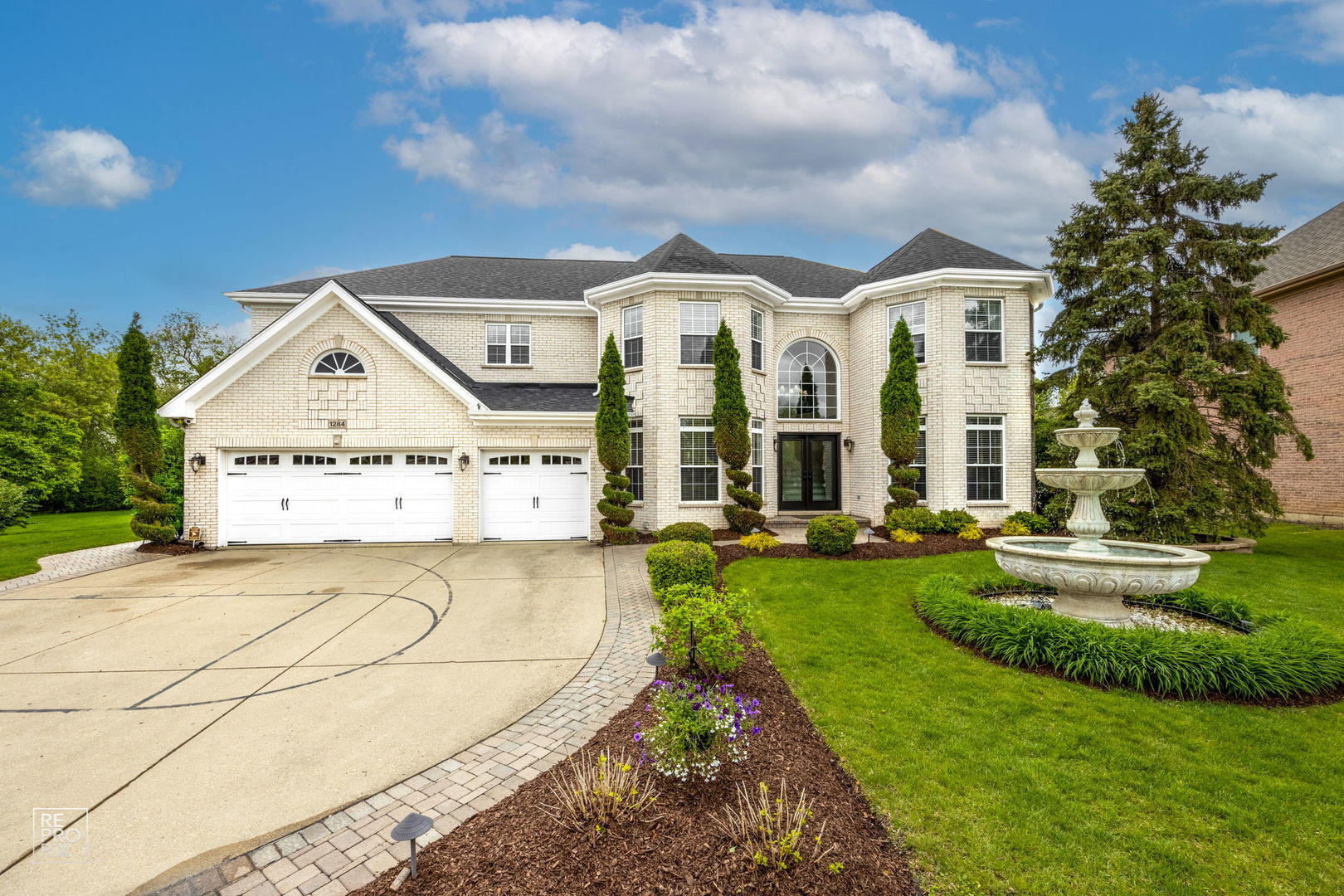 Property Photo: