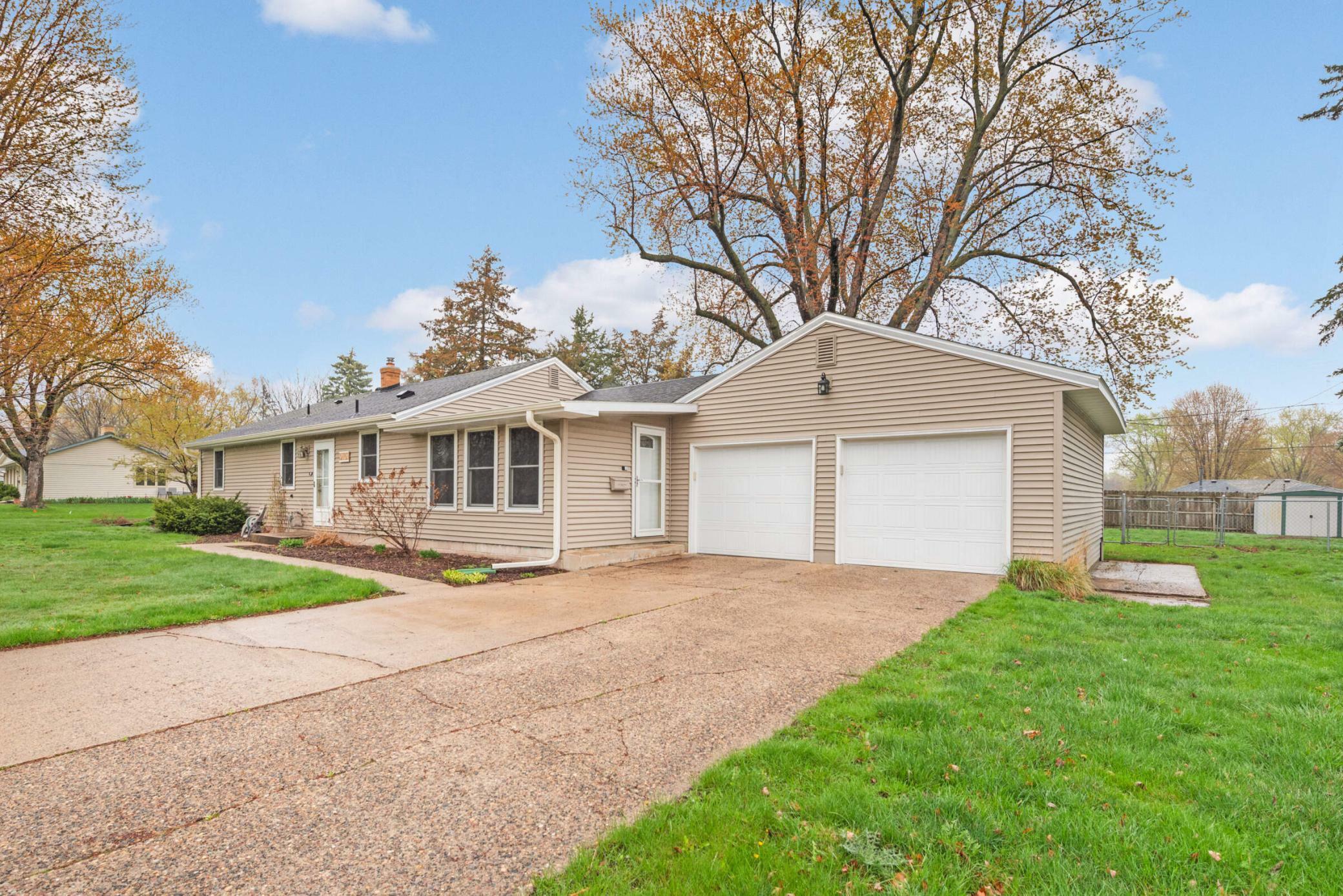 Property Photo:  9101 Russell Avenue S  MN 55431 