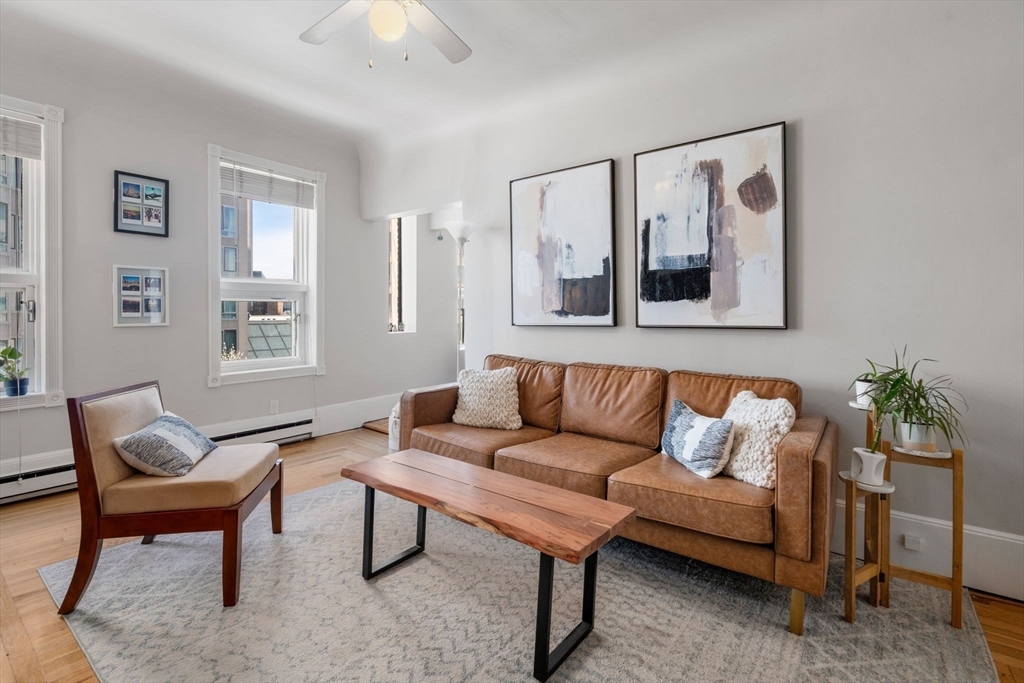 Property Photo:  123 Saint Botolph Street 10  MA 02115 