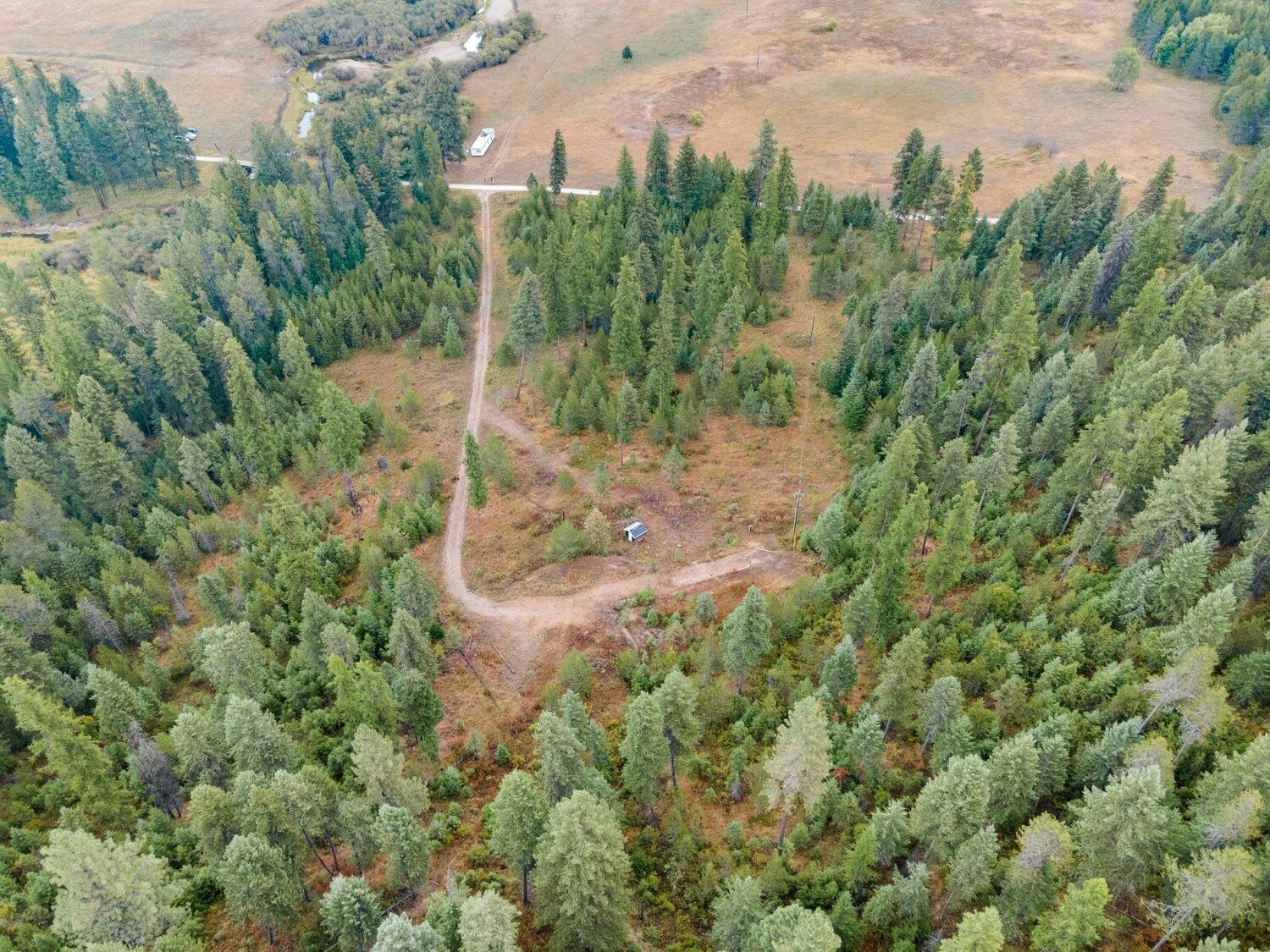 Property Photo: 4367F Springdale-Hunters Rd WA 99173