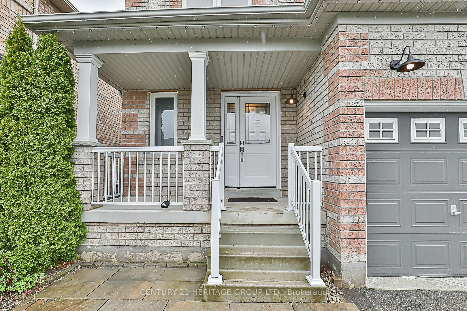 Property Photo:  164 Donald Stewart Cres  ON L0G 1M0 