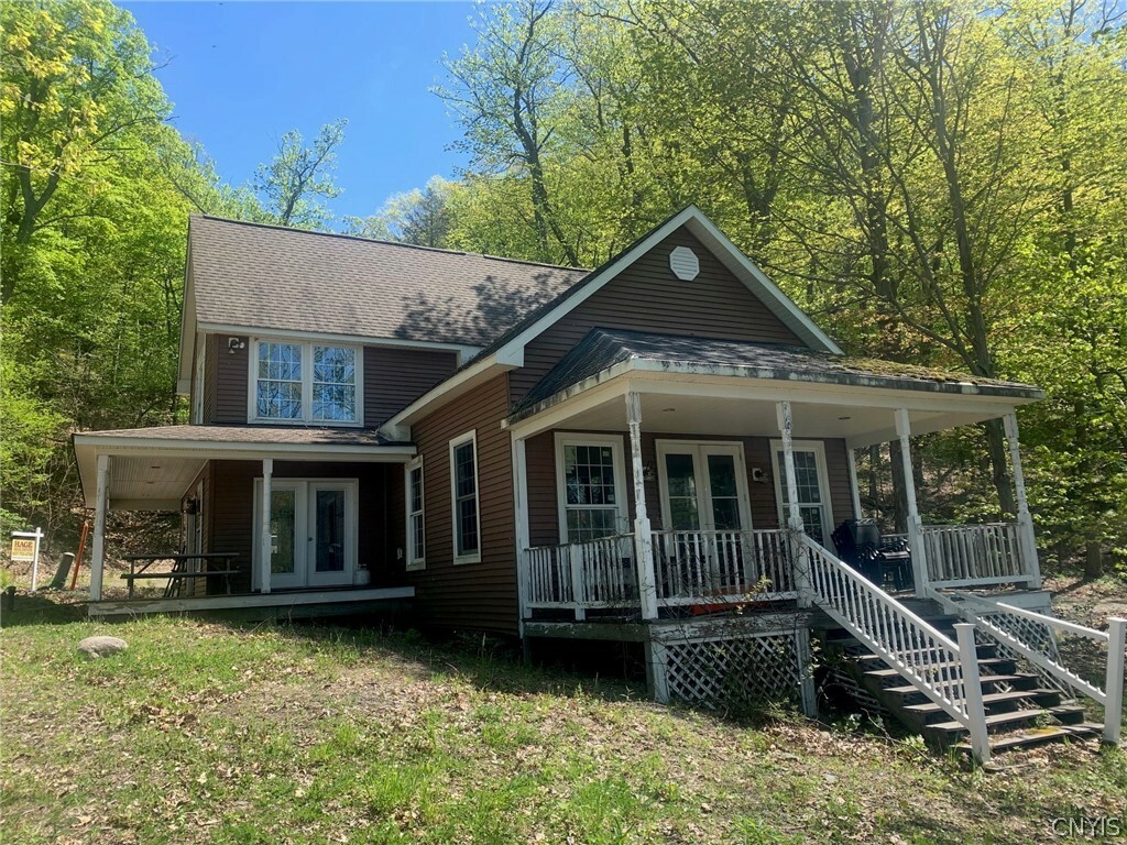 Property Photo:  628 Holzwarth Lane  NY 13152 