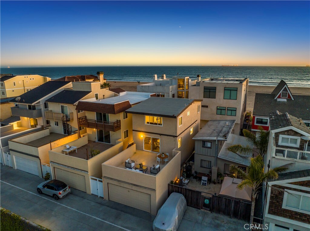 Property Photo:  19 B Surfside  CA 90743 