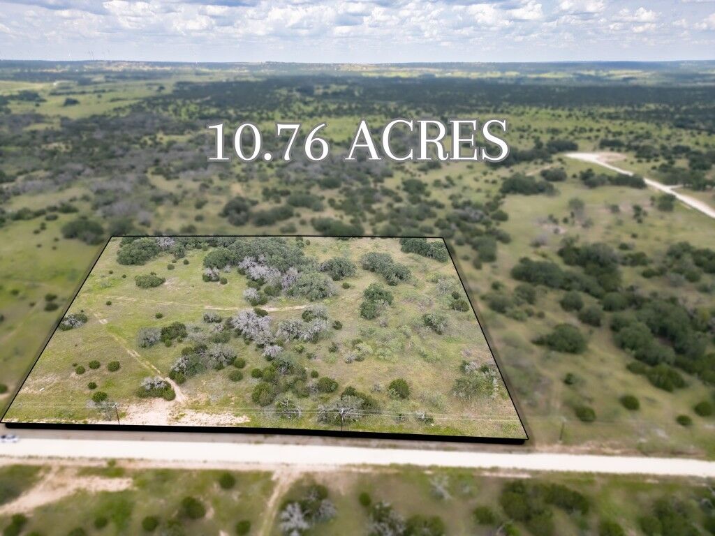 Property Photo:  309 S Rolling Oaks Drive  TX 76844 