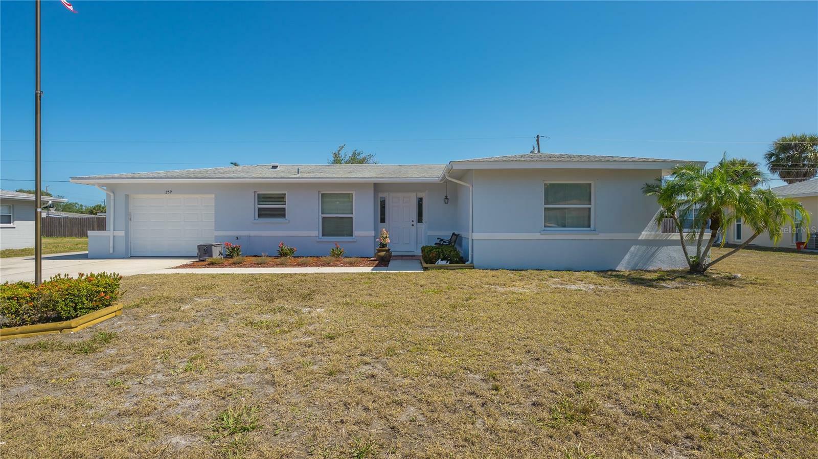 Property Photo:  259 Redwood Road  FL 34293 