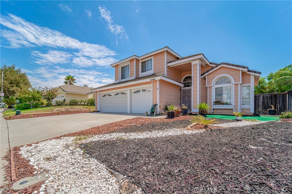 Property Photo: 22569 Southwalk Street CA 92553