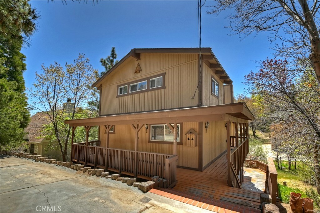 Property Photo:  28193 Grenoble Lane  CA 92352 