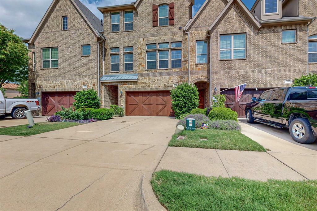 Property Photo: 6484 Naples Drive TX 75039