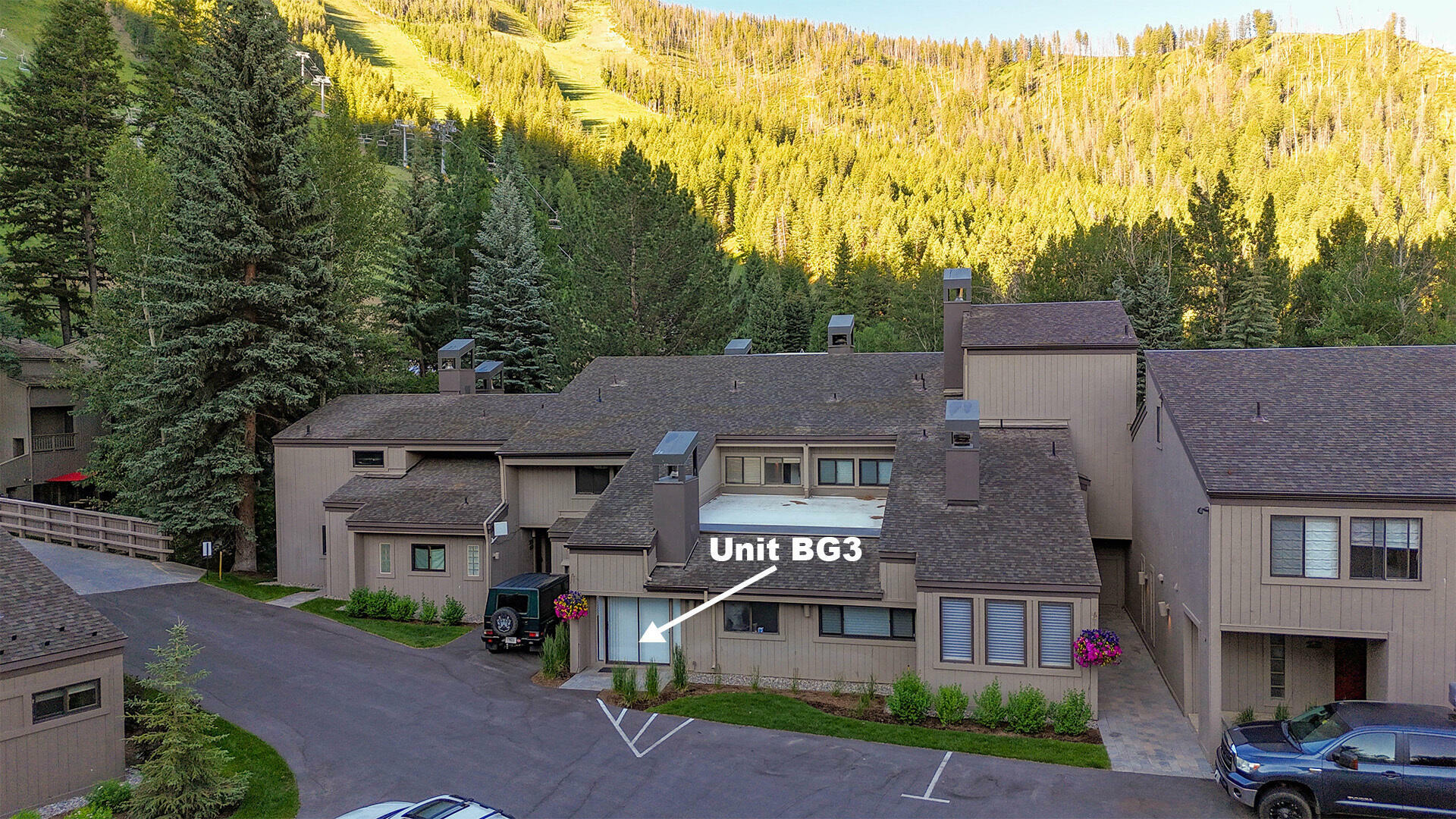 Property Photo:  119 Picabo St Bg3  ID 83340 