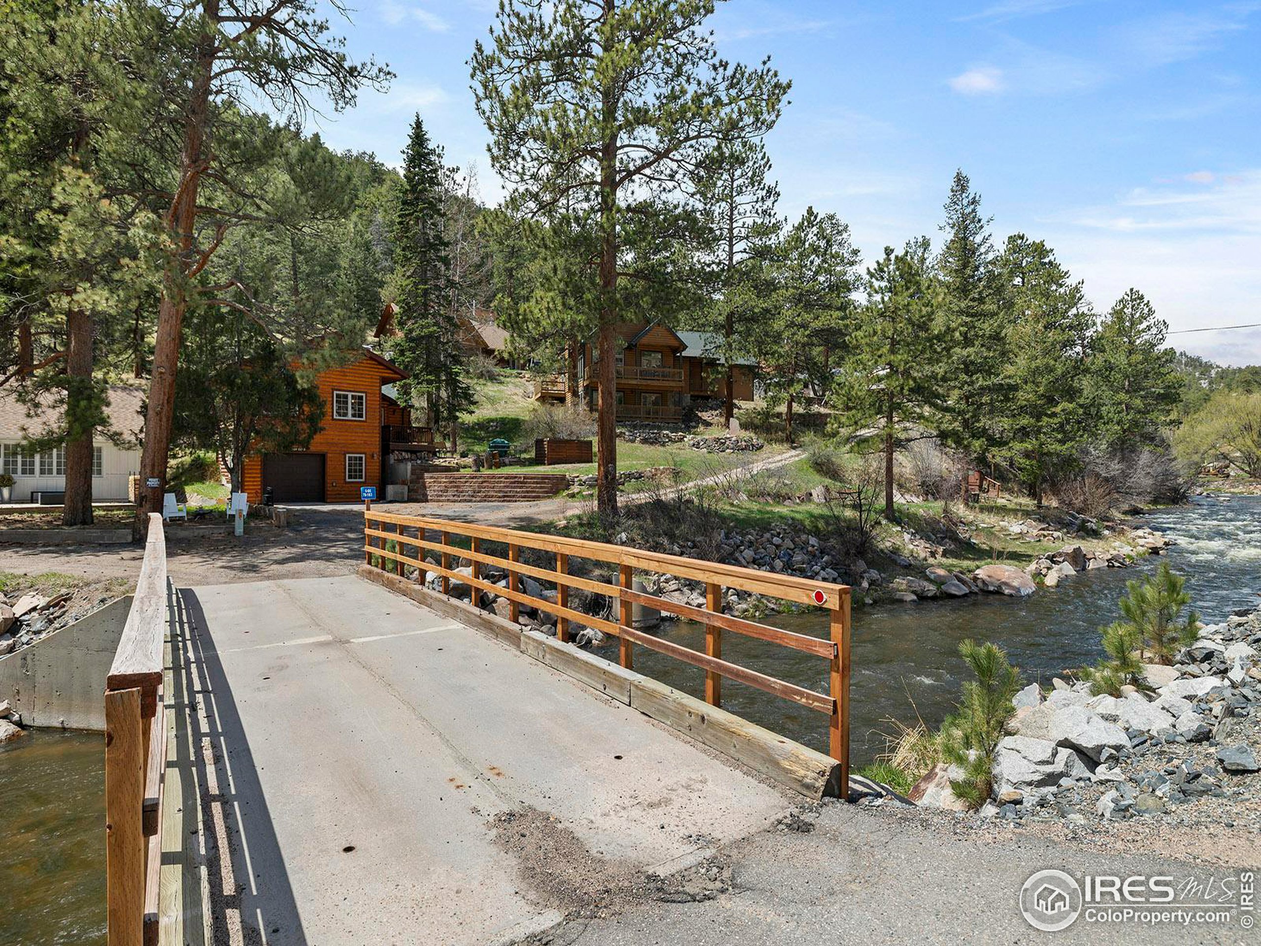 Property Photo:  78 Big Pine Ln  CO 80515 